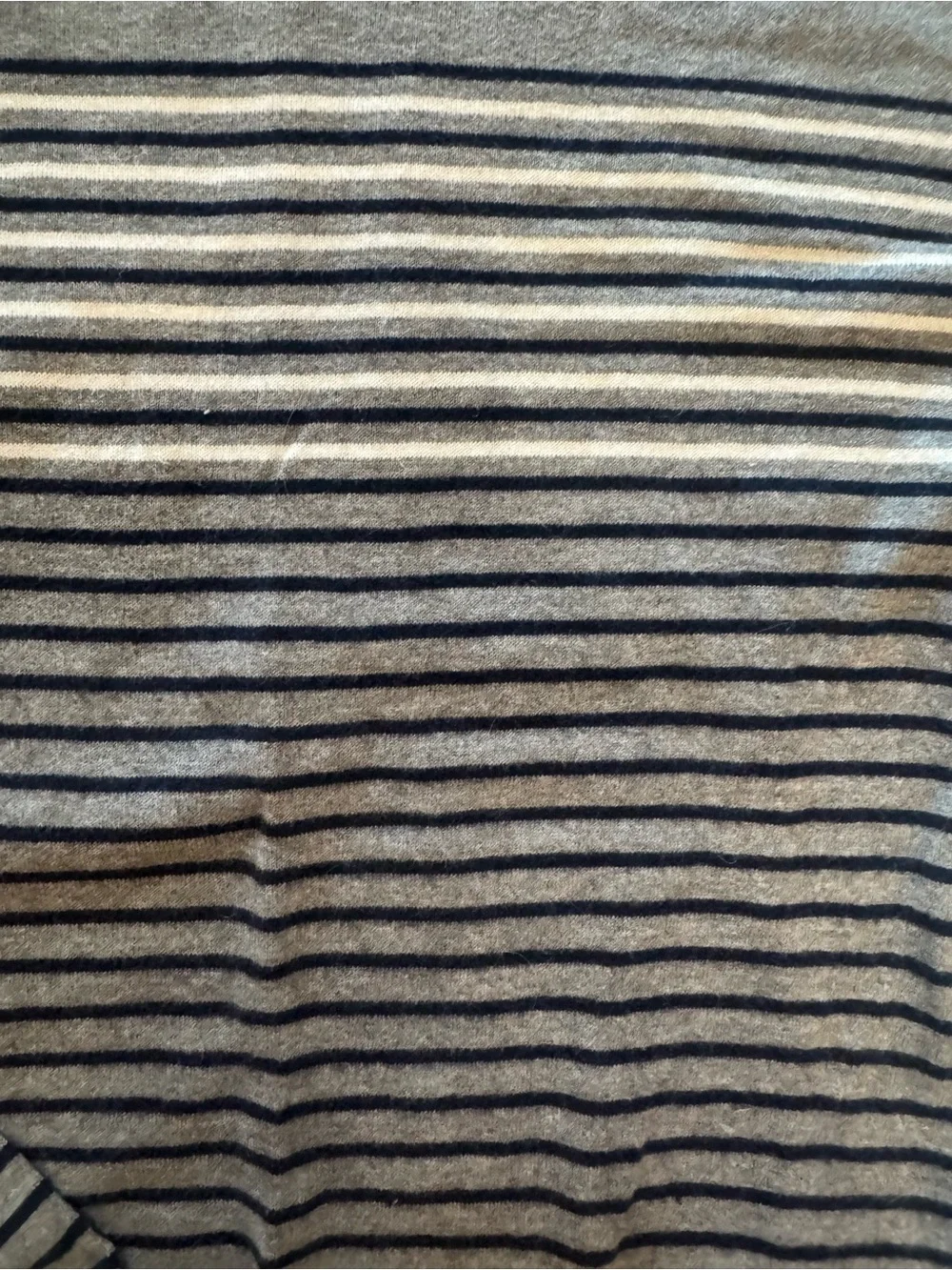 Banana Republic classic crewneck